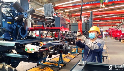 奮進新征程 建功新時代·十年答卷丨工業 絲織品