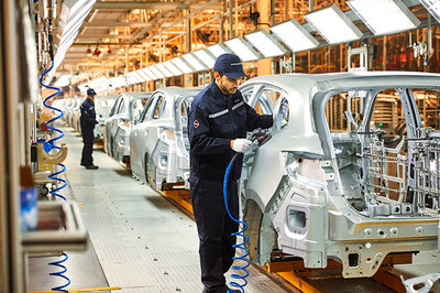 匠心詮釋豪華品質 走進寶沃汽車工業(yè)4.0智能工廠